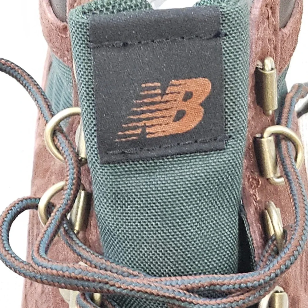 New Balance Rainier Hiking Boots Mens 5 Brown Green URAINAC Suede Vibram Hiker